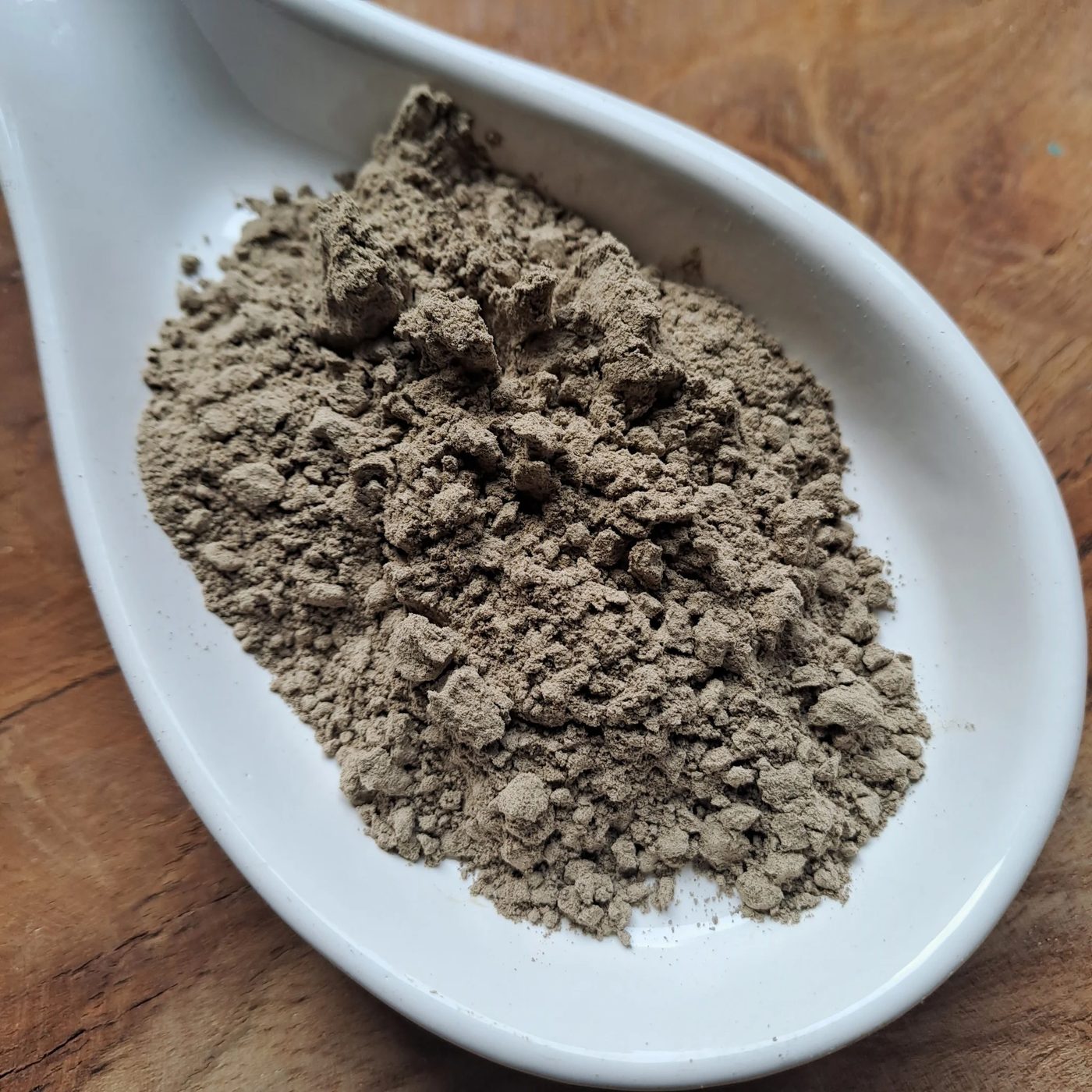 Traditional hapé powder